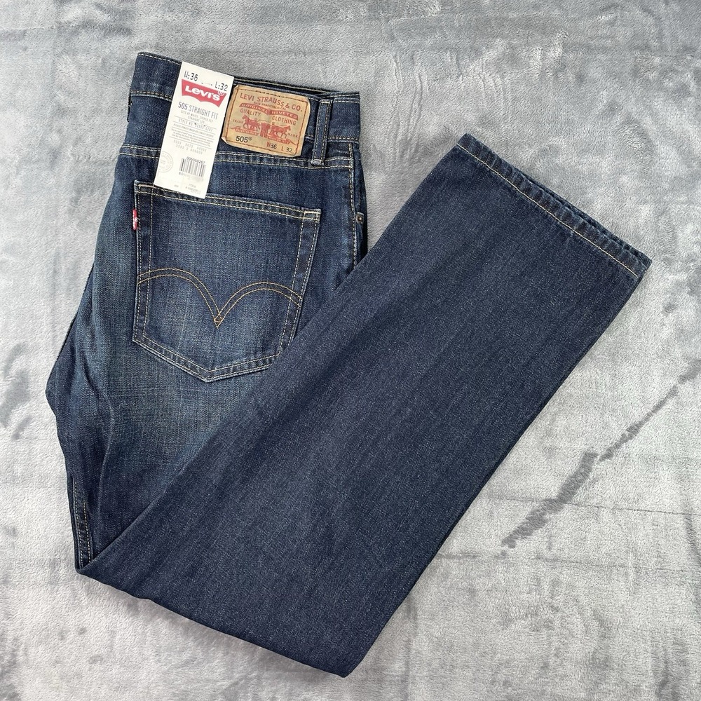 Y2K Levi's 505 Mens Blue Jeans Regular Fit Straight Leg Size 36x32 NWT